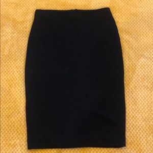 Black straight sexy skirt, A Fall must!